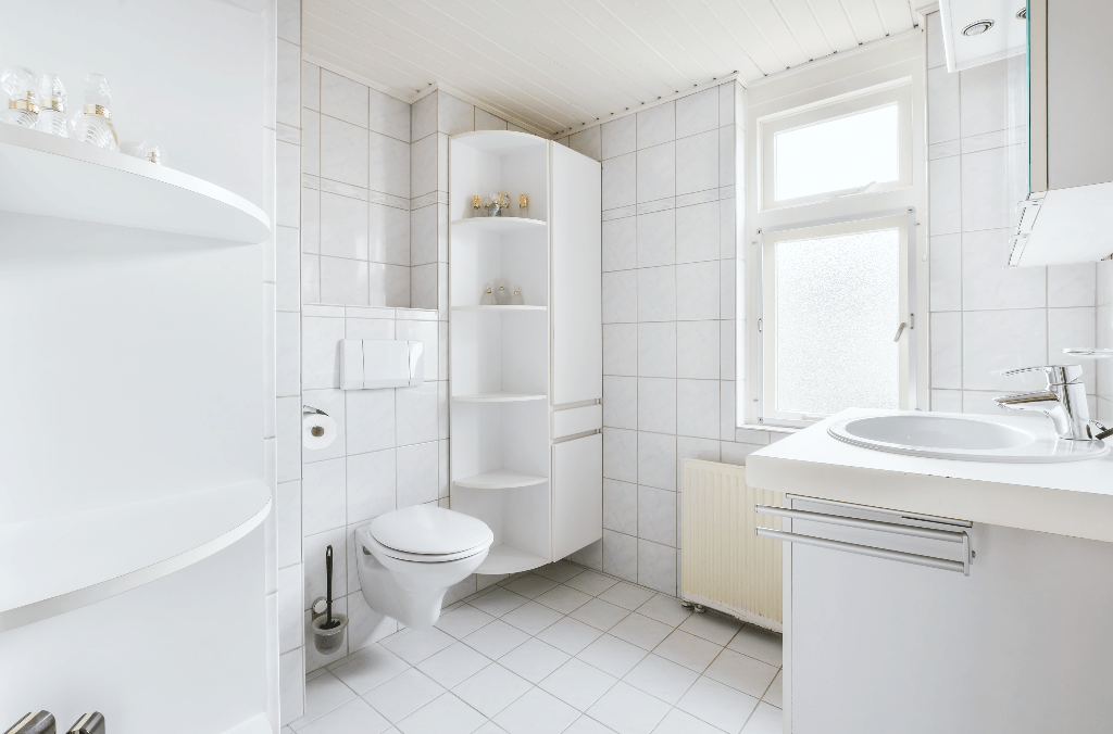 Give Your Bathroom A Brand New Look With These Tips!