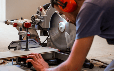 The Ultimate Beginners Guide To Miter Saws