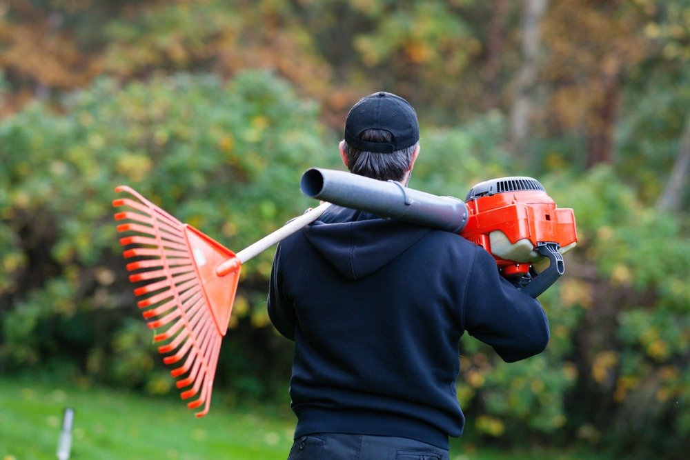 Get The Most Out Of Your Leaf Blower On Any Season